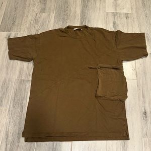 Olive green Zara men’s t-shirt